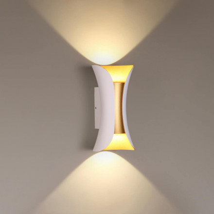 Уличный настенный светильник Odeon Light Krista 3886/6WG